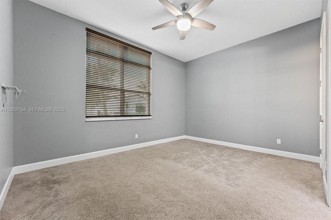 На продажу: $795,000 (3 спален, 2 ванн, 2741 Квадратных фут)