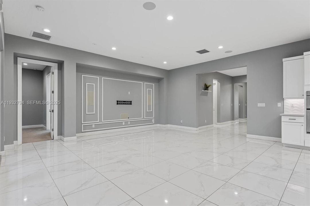 На продажу: $795,000 (3 спален, 2 ванн, 2741 Квадратных фут)