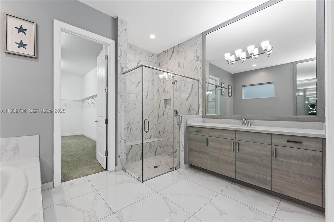 На продажу: $795,000 (3 спален, 2 ванн, 2741 Квадратных фут)