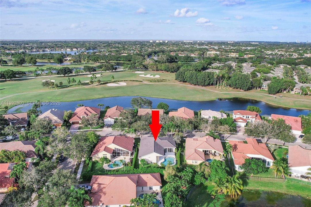 En Venta: $1,310,000 (4 camas, 3 baños, 2794 Pies cuadrados)