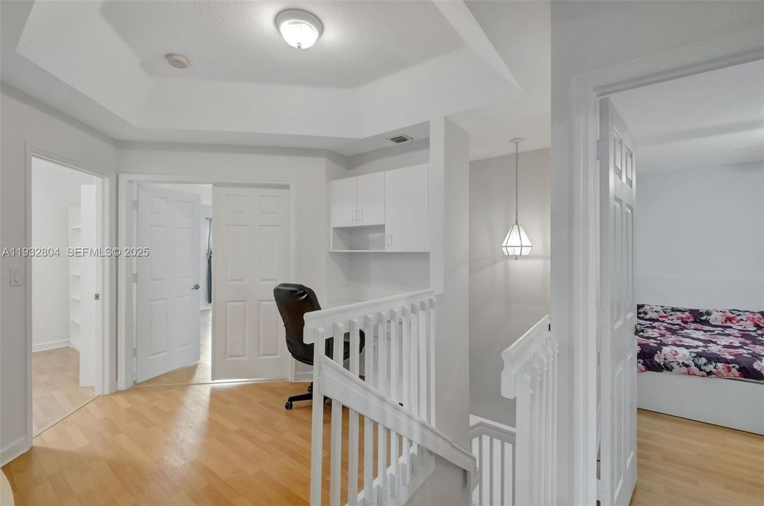 For Rent: $4,450 (4 beds, 2 baths, 2105 Square Feet)