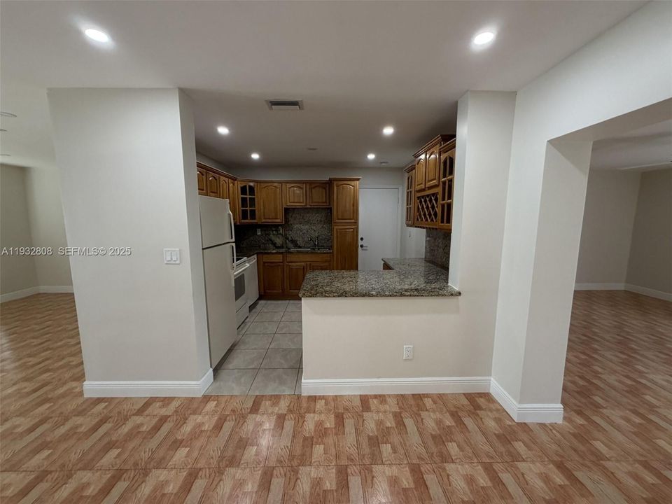 En Venta: $800,000 (3 camas, 2 baños, 0 Pies cuadrados)