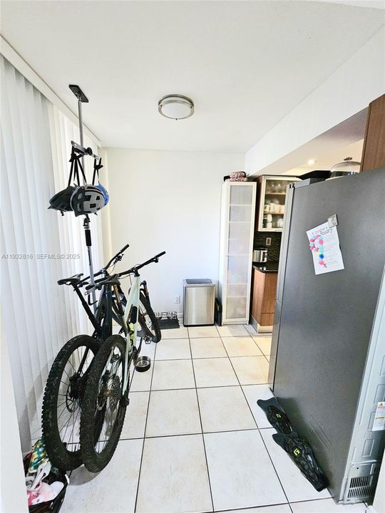 En Venta: $235,000 (2 camas, 2 baños, 1060 Pies cuadrados)