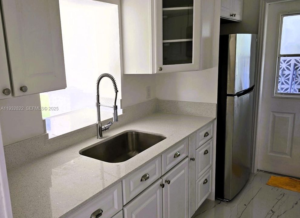 В аренду: $1,500 (2 спален, 1 ванн, 0 Квадратных фут)