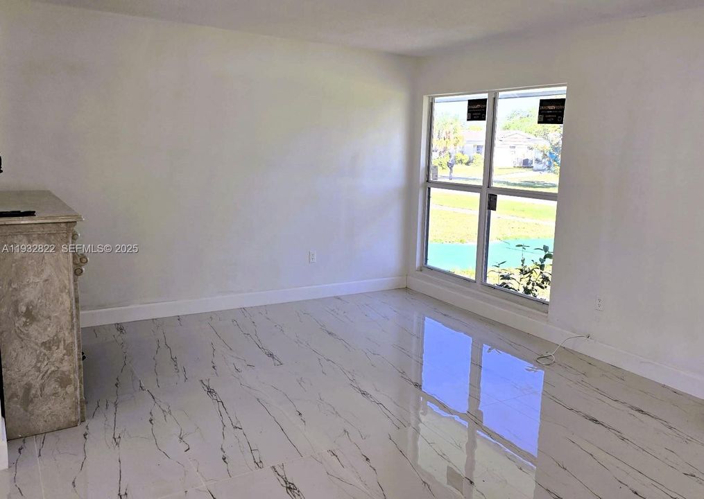 В аренду: $1,500 (2 спален, 1 ванн, 0 Квадратных фут)