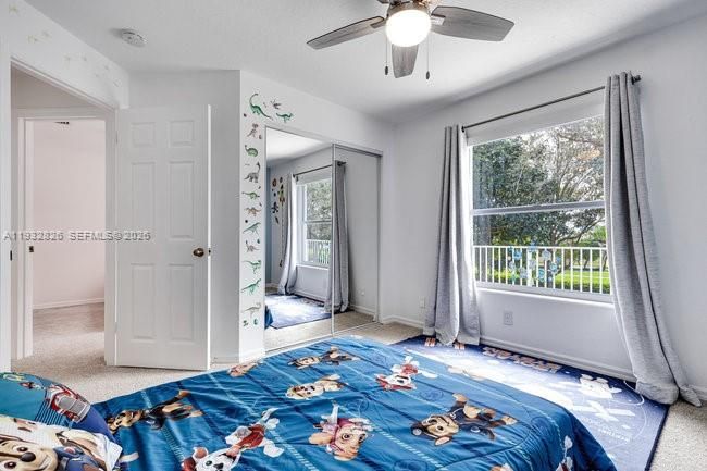 На продажу: $973,000 (6 спален, 4 ванн, 3243 Квадратных фут)