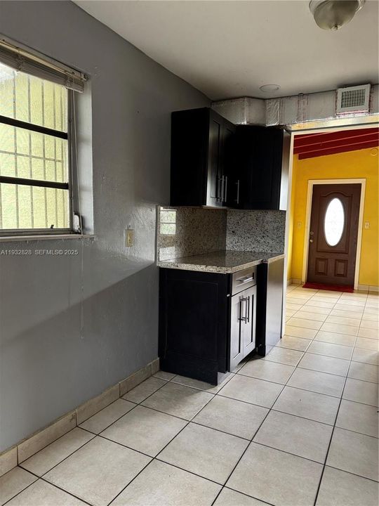 En Renta: $3,300 (3 camas, 2 baños, 940 Pies cuadrados)