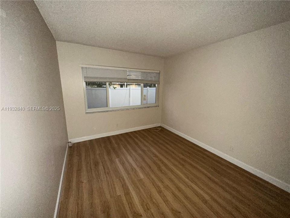 For Rent: $2,100 (2 beds, 2 baths, 1100 Square Feet)