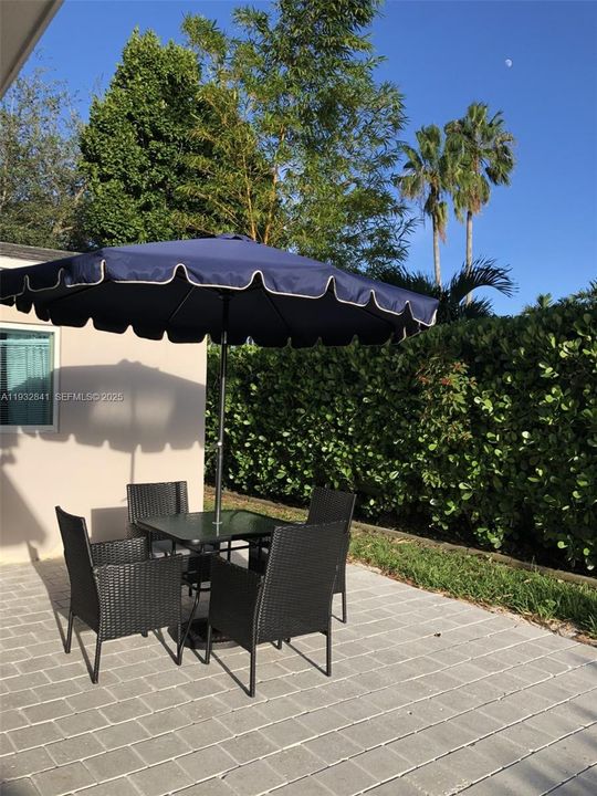 En Renta: $2,950 (2 camas, 1 baños, 1478 Pies cuadrados)