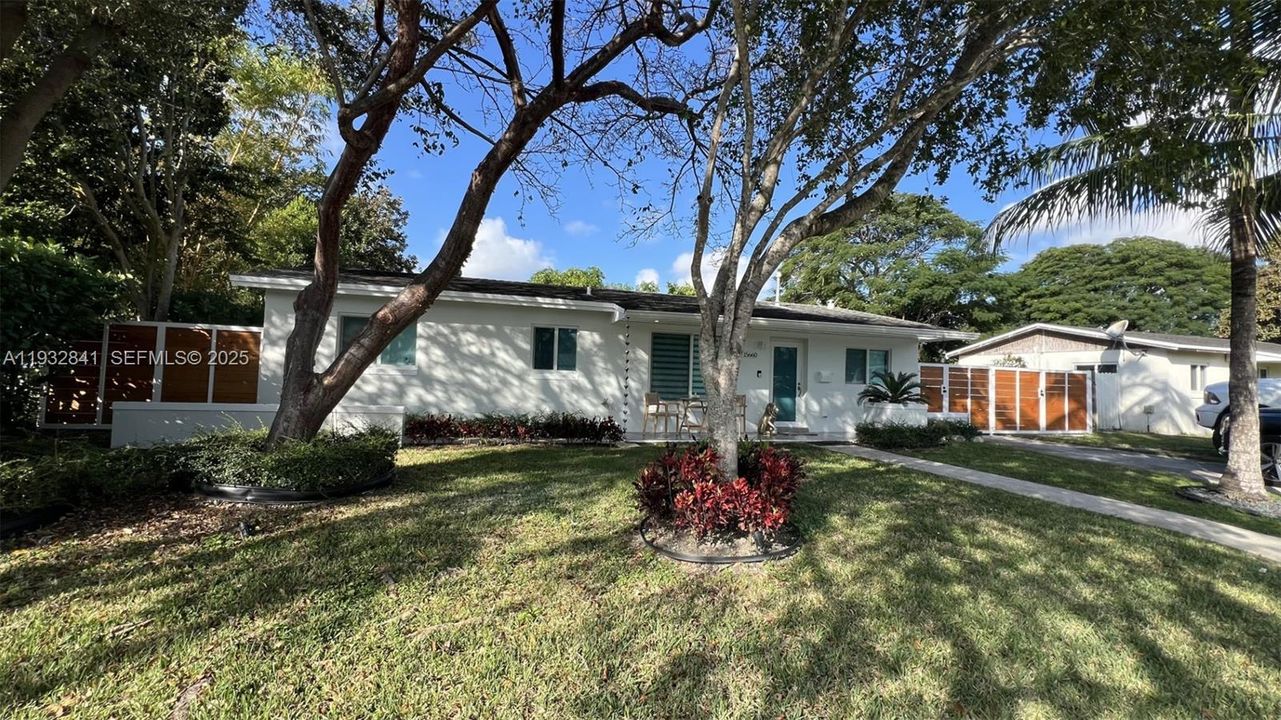 En Renta: $2,950 (2 camas, 1 baños, 1478 Pies cuadrados)