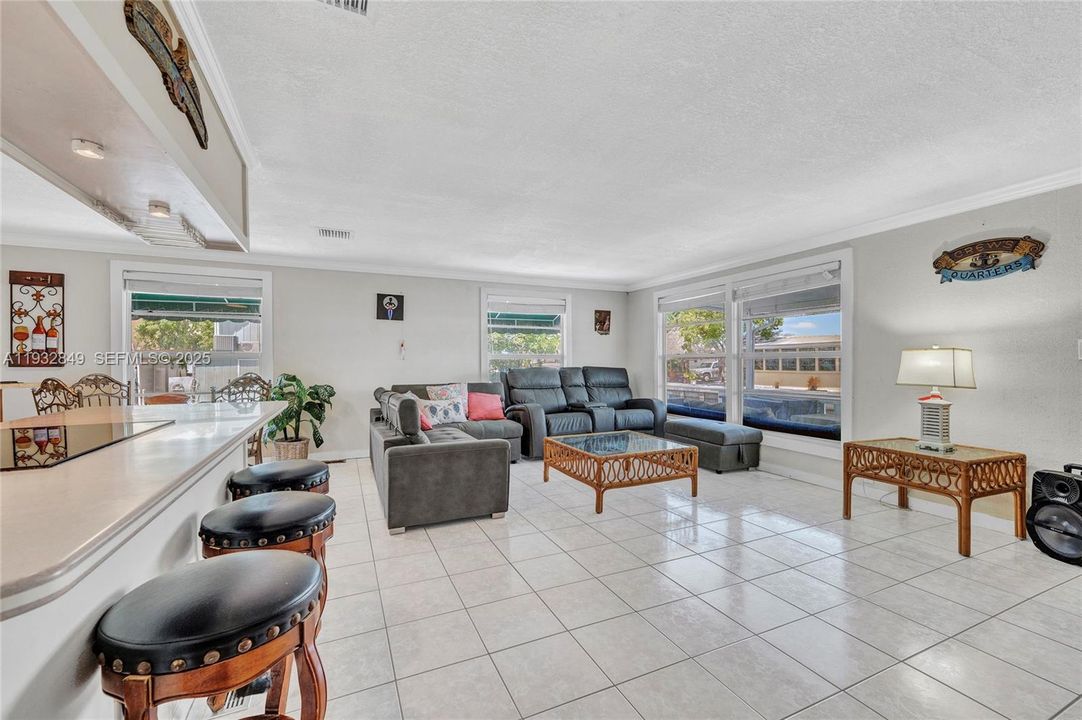 En Renta: $3,450 (2 camas, 2 baños, 1080 Pies cuadrados)