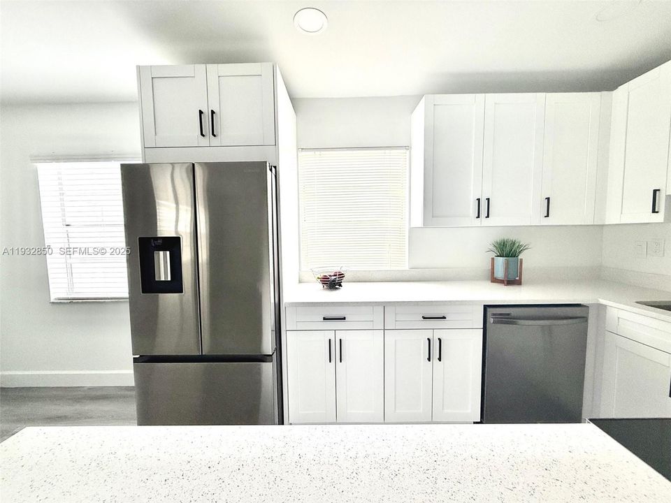 En Venta: $149,500 (2 camas, 2 baños, 907 Pies cuadrados)