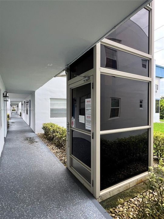 En Venta: $149,500 (2 camas, 2 baños, 907 Pies cuadrados)