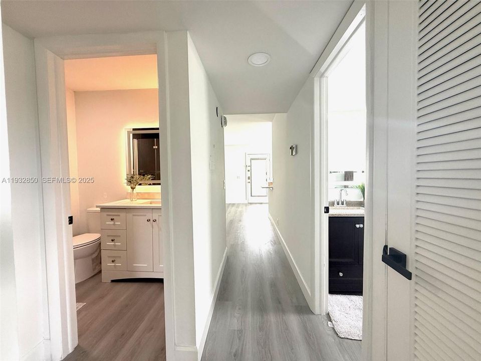 En Venta: $149,500 (2 camas, 2 baños, 907 Pies cuadrados)