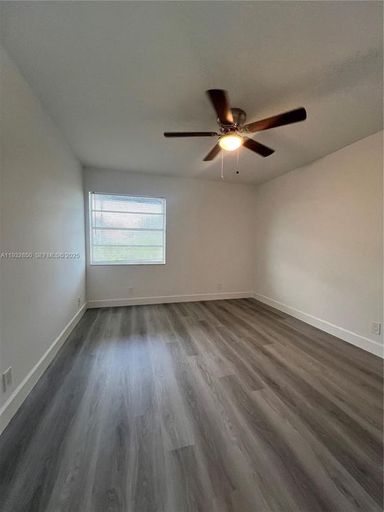 En Venta: $149,500 (2 camas, 2 baños, 907 Pies cuadrados)