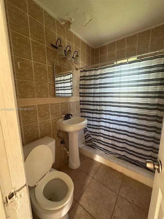 En Renta: $1,850 (2 camas, 1 baños, 1596 Pies cuadrados)