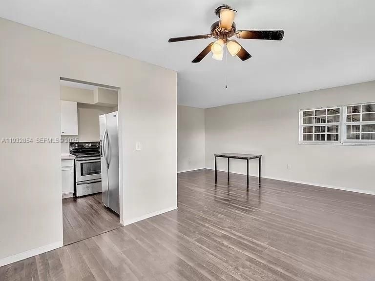 В аренду: $2,100 (2 спален, 1 ванн, 1030 Квадратных фут)