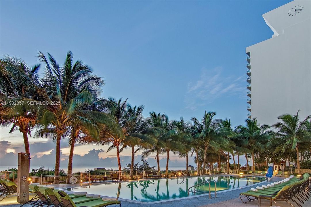 В аренду: $18,999 (2 спален, 2 ванн, 0 Квадратных фут)