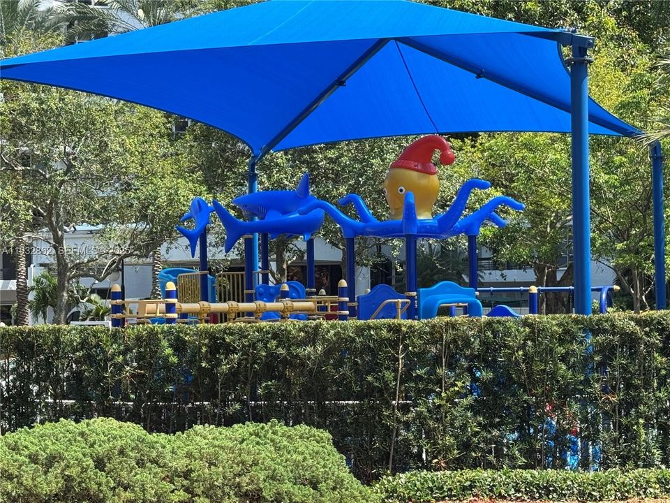 For Rent: $3,800 (2 beds, 2 baths, 1181 Square Feet)