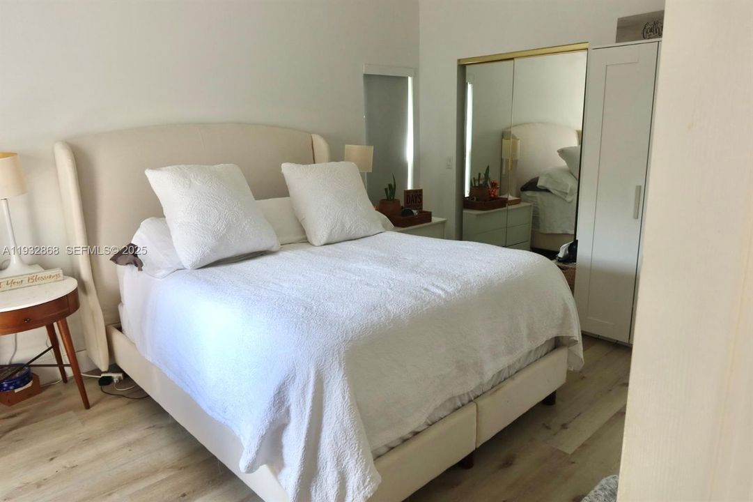 待售: $840,000 (3 贝兹, 2 浴室, 1308 平方英尺)