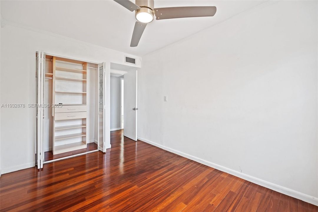 For Rent: $3,400 (3 beds, 2 baths, 1573 Square Feet)