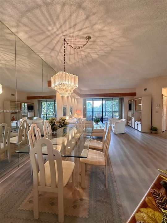 For Rent: $3,200 (3 beds, 3 baths, 1710 Square Feet)