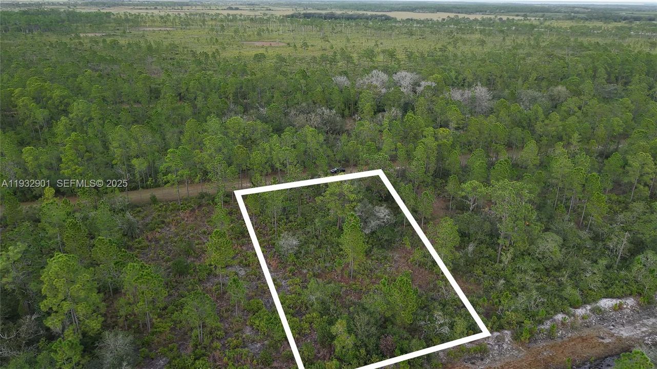 待售: $20,000 (0.50 acres)