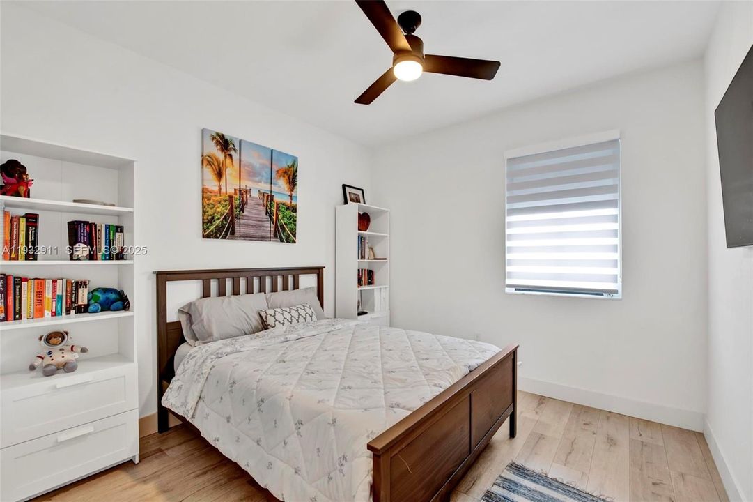 For Rent: $5,500 (4 beds, 2 baths, 2870 Square Feet)