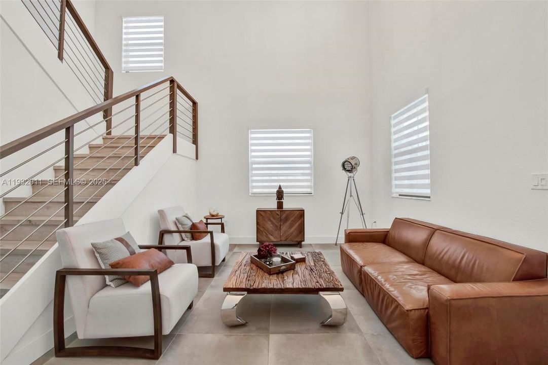 For Rent: $5,500 (4 beds, 2 baths, 2870 Square Feet)