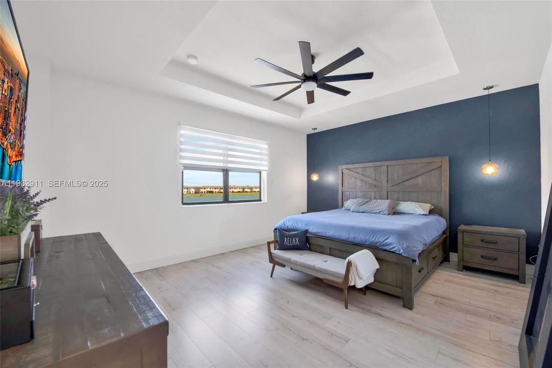 For Rent: $5,500 (4 beds, 2 baths, 2870 Square Feet)