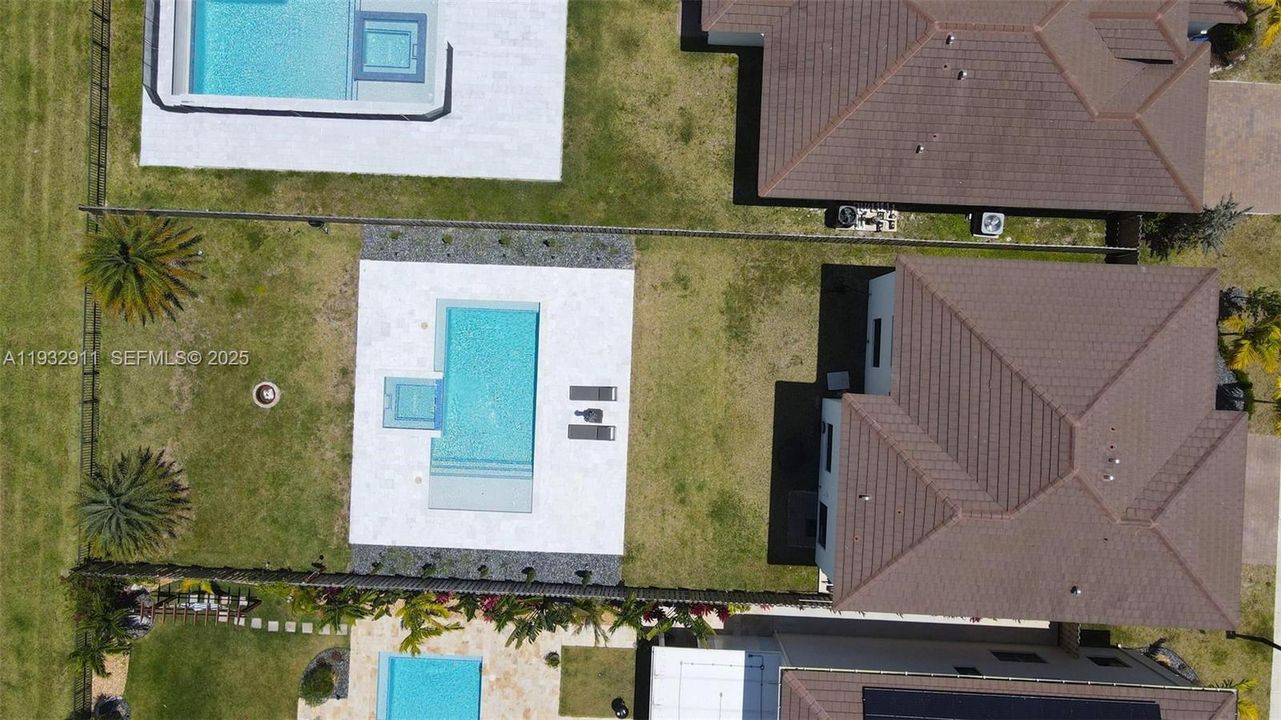 For Rent: $5,500 (4 beds, 2 baths, 2870 Square Feet)