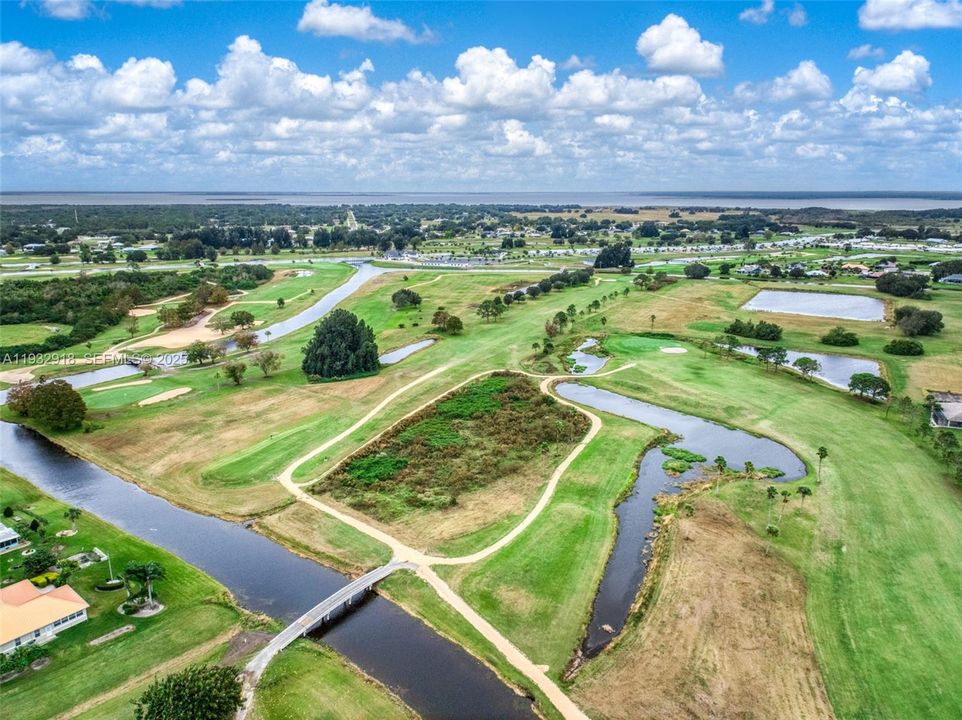 На продажу: $360,000 (3 спален, 2 ванн, 1650 Квадратных фут)