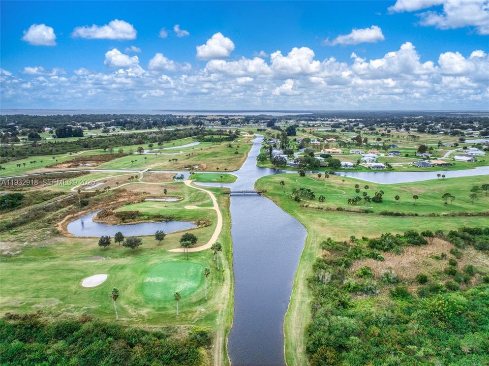 На продажу: $360,000 (3 спален, 2 ванн, 1650 Квадратных фут)