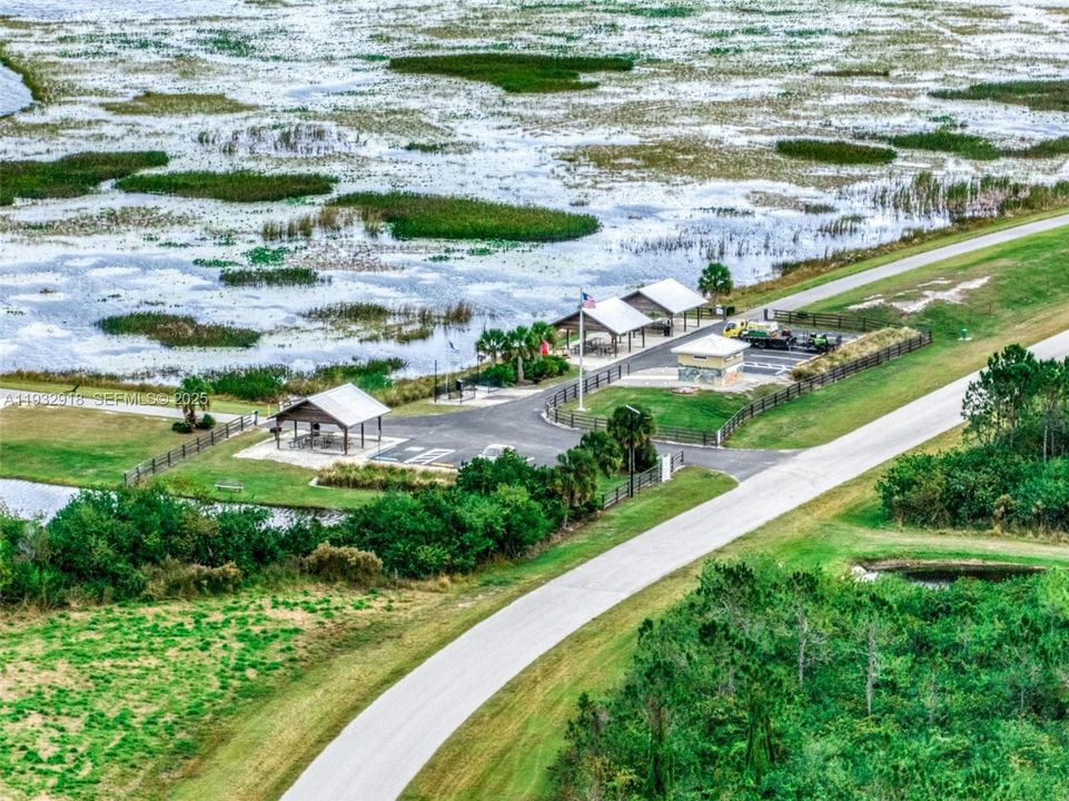 На продажу: $360,000 (3 спален, 2 ванн, 1650 Квадратных фут)