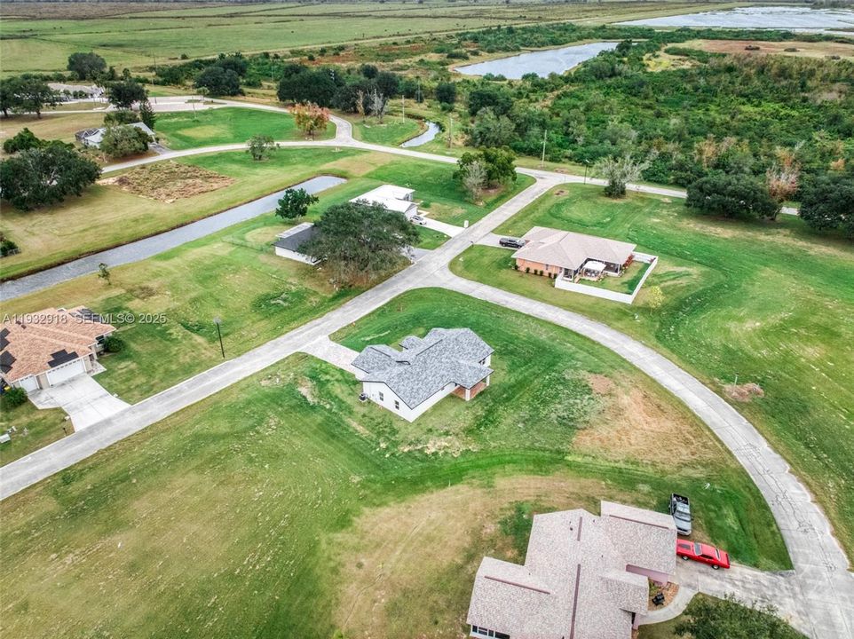 На продажу: $360,000 (3 спален, 2 ванн, 1650 Квадратных фут)