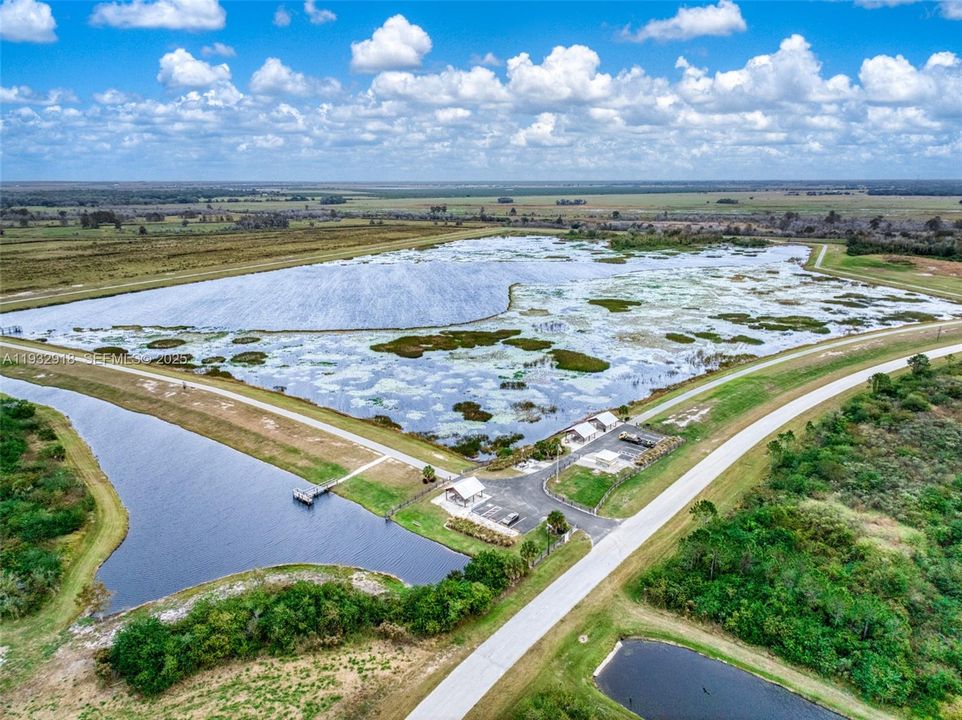 На продажу: $360,000 (3 спален, 2 ванн, 1650 Квадратных фут)