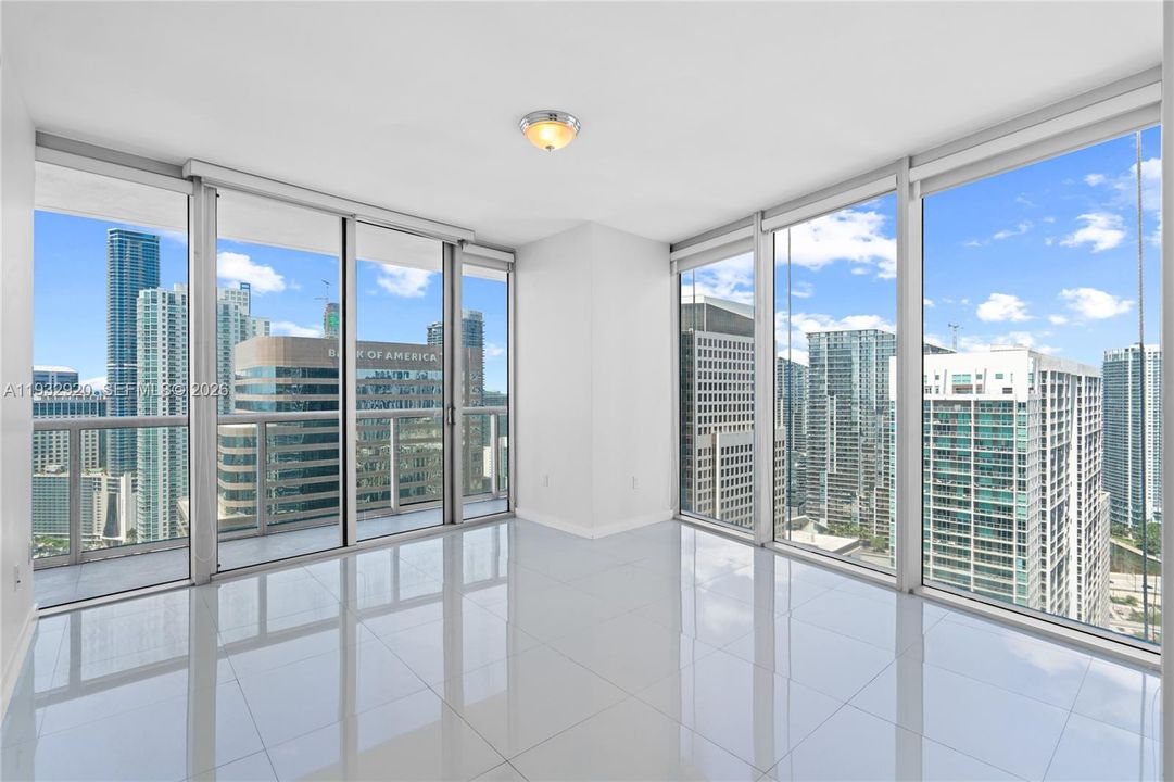 For Sale: $799,000 (2 beds, 2 baths, 1255 Square Feet)
