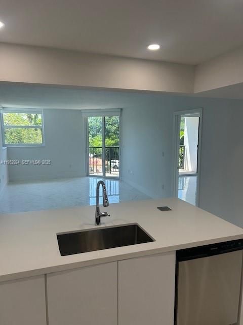 В аренду: $3,800 (1 спален, 1 ванн, 972 Квадратных фут)