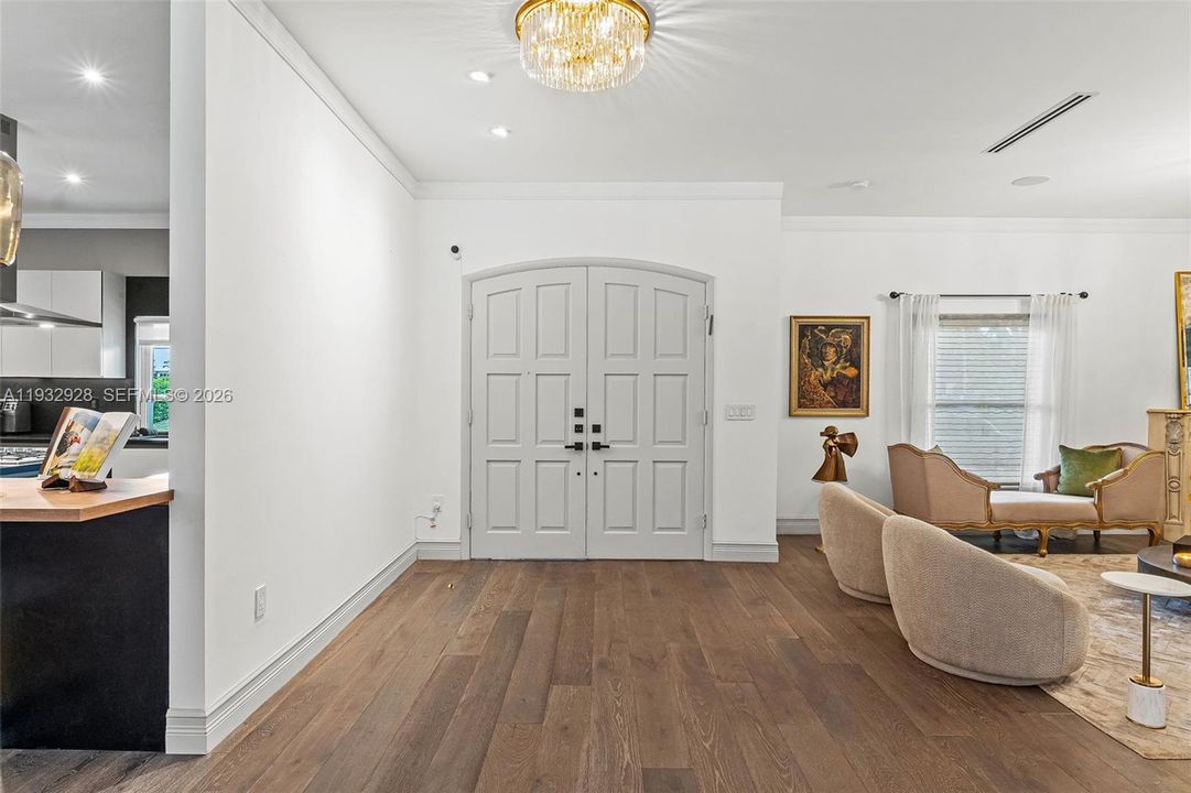 For Sale: $10,800,000 (5 beds, 5 baths, 3645 Square Feet)