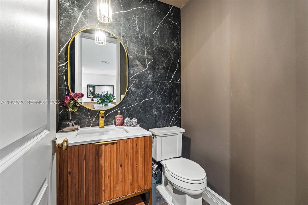 For Sale: $10,800,000 (5 beds, 5 baths, 3645 Square Feet)