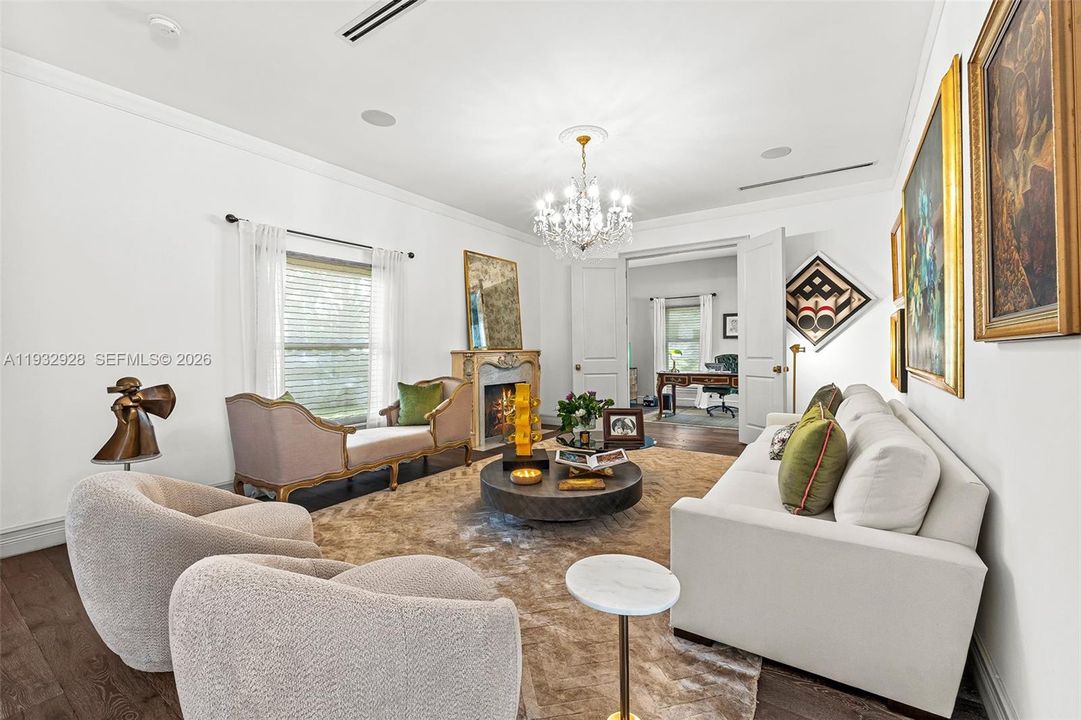 For Sale: $10,800,000 (5 beds, 5 baths, 3645 Square Feet)