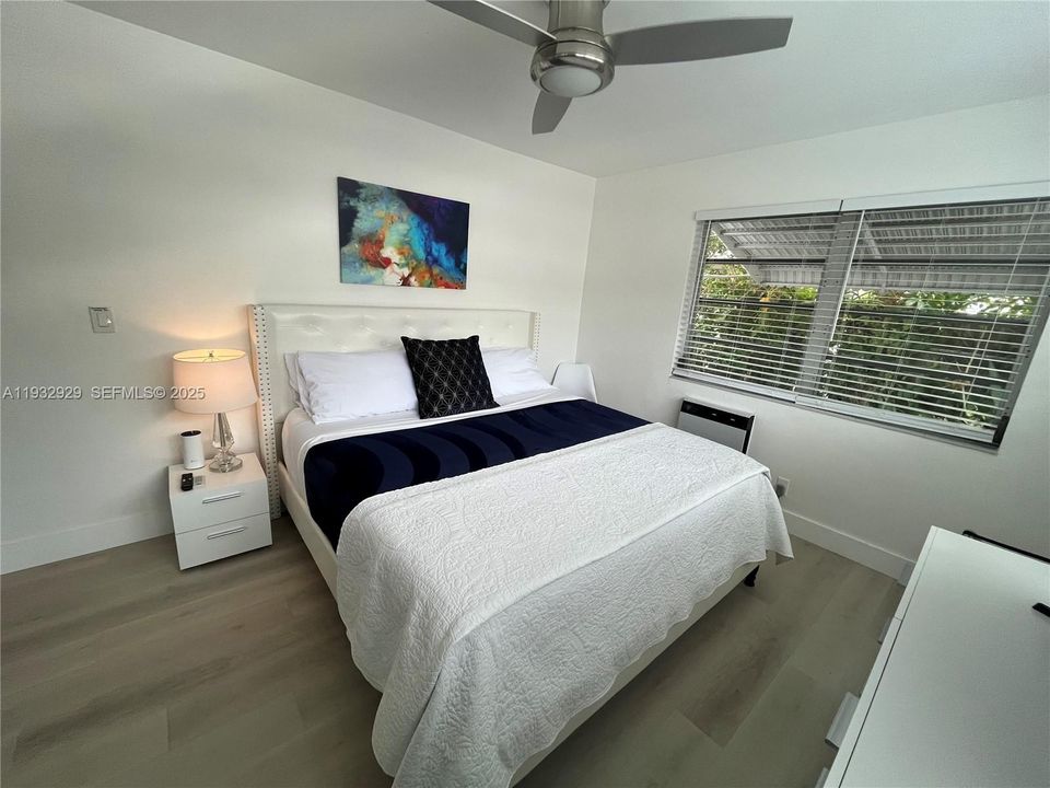 For Rent: $2,000 (1 beds, 1 baths, 748 Square Feet)