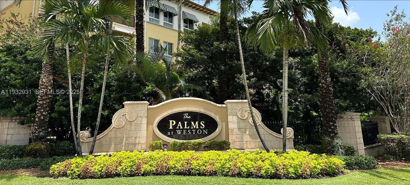 Welcome to the Palms at Weston. A 55+ community, providing an elegant lifestyle for active adults.
