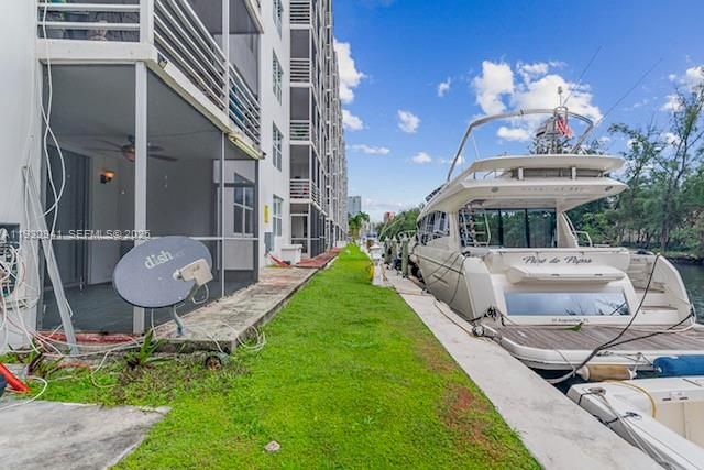 For Sale: $219,000 (2 beds, 2 baths, 1025 Square Feet)