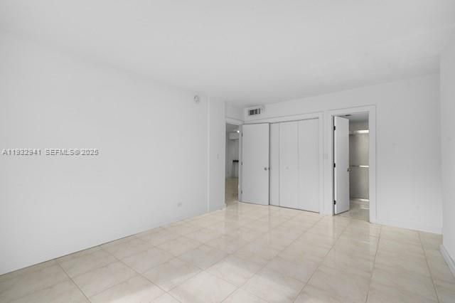 For Sale: $219,000 (2 beds, 2 baths, 1025 Square Feet)