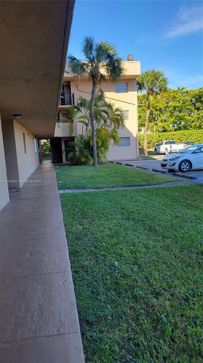 В аренду: $2,000 (1 спален, 1 ванн, 849 Квадратных фут)