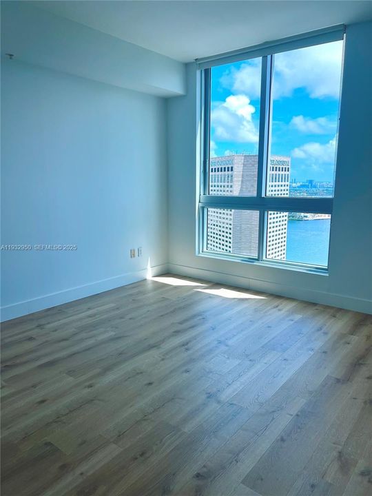 出租: $3,800 (2 贝兹, 2 浴室, 1006 平方英尺)