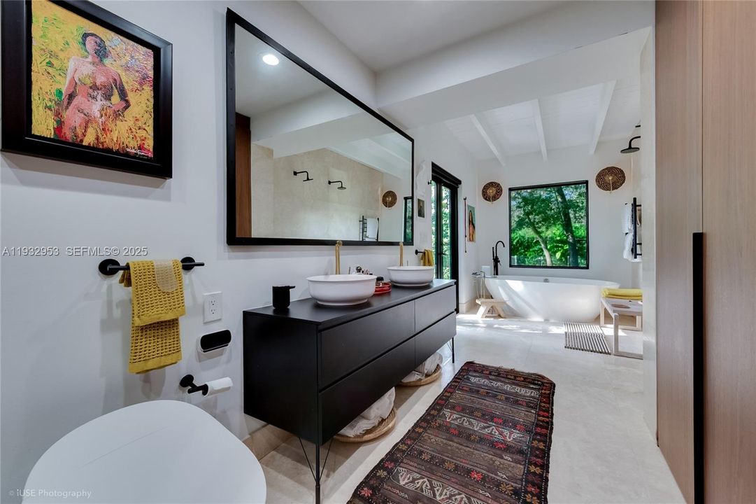 For Rent: $20,000 (4 beds, 4 baths, 3012 Square Feet)