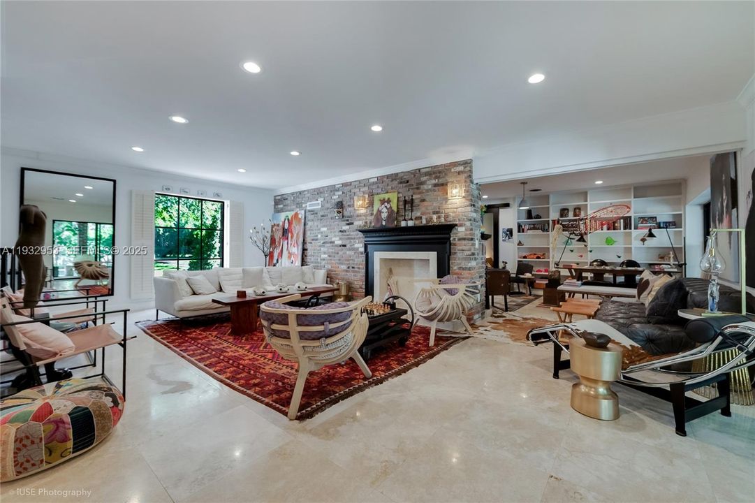 For Rent: $20,000 (4 beds, 4 baths, 3012 Square Feet)