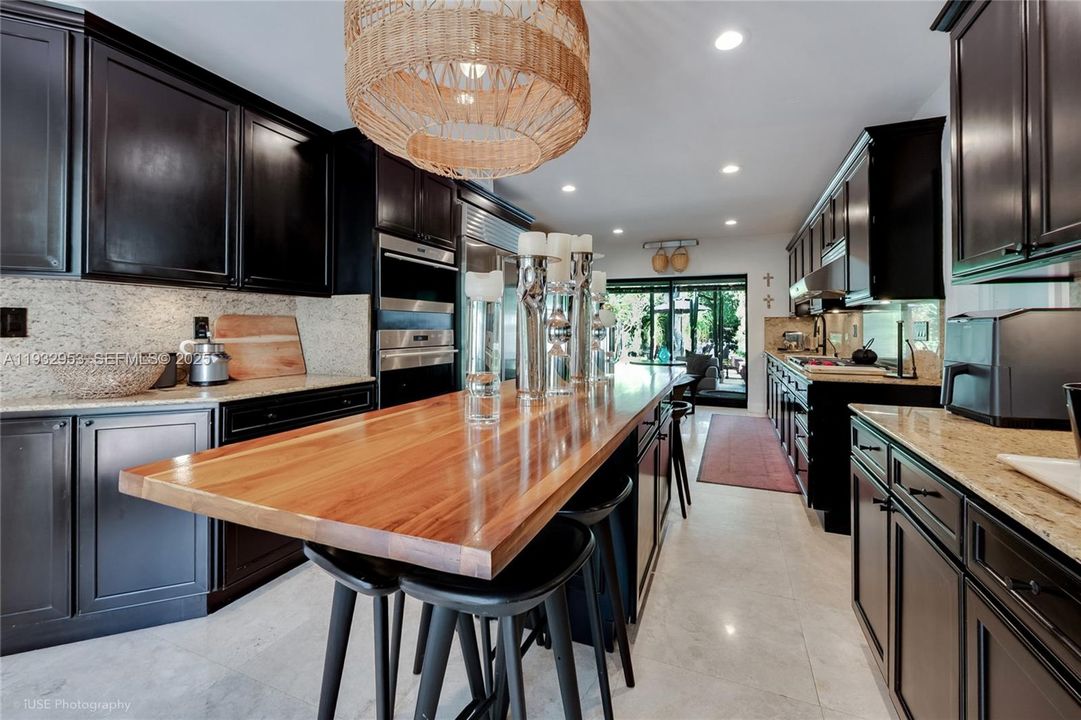 For Rent: $20,000 (4 beds, 4 baths, 3012 Square Feet)